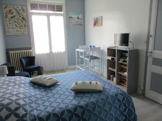 Bedroom 4, l'Orchidee, Gironde