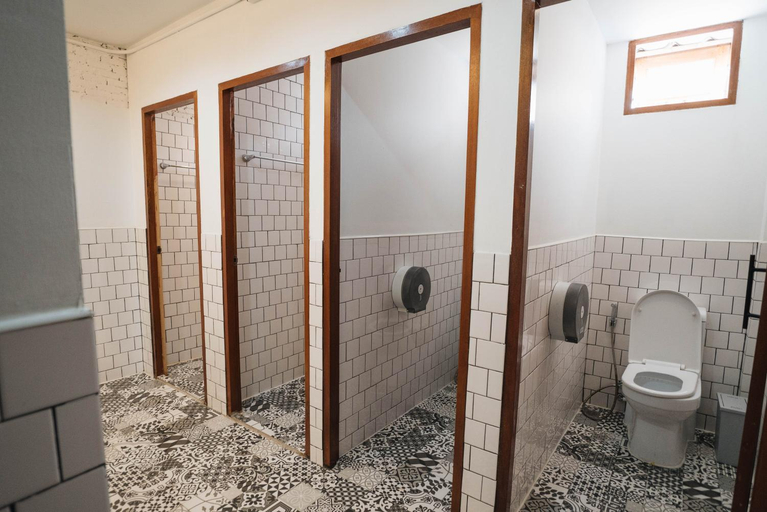 Bathroom, Stay North Gate Bed and Breakfast, Muang Chiang Mai