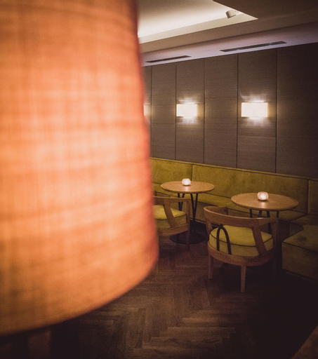 Food & Drinks 3, CORTIINA Hotel, München