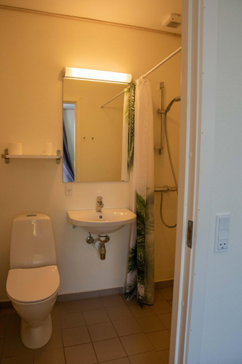 Bathroom 3, Nordgarden Pension, Samsø