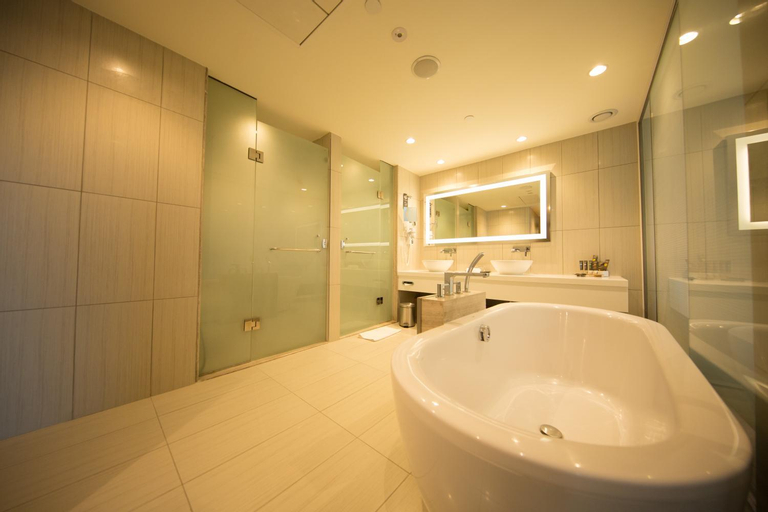 Bathroom 6