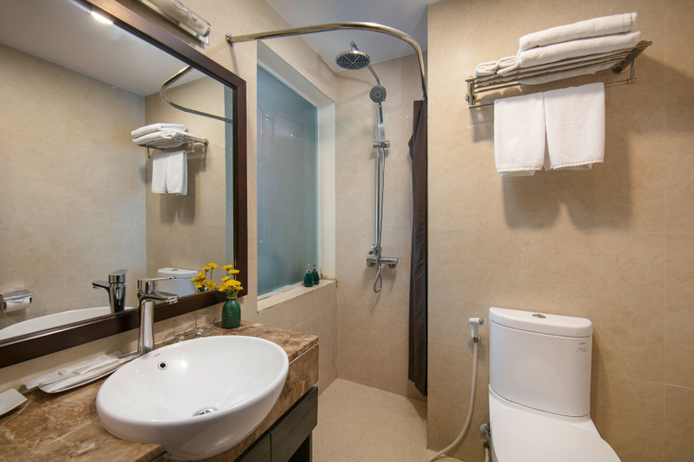 Bathroom 4, Brilliant Me Tri Hotel, Từ Liêm