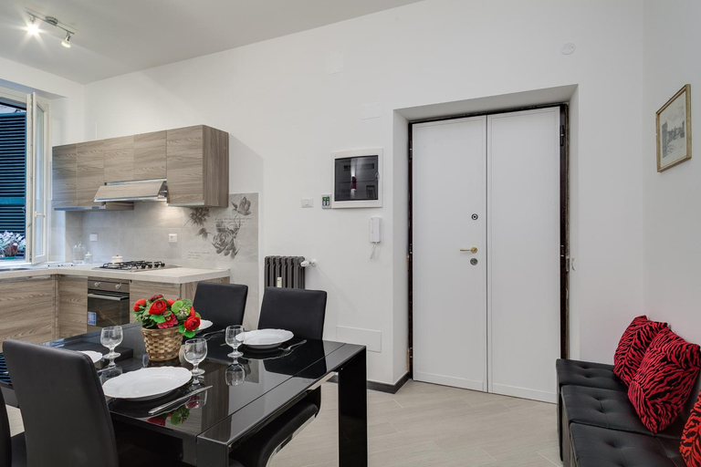 Others 5, Prime Vatican Suites, Rome