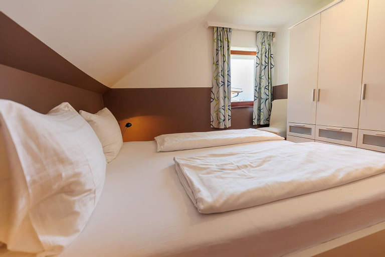Bedroom 17