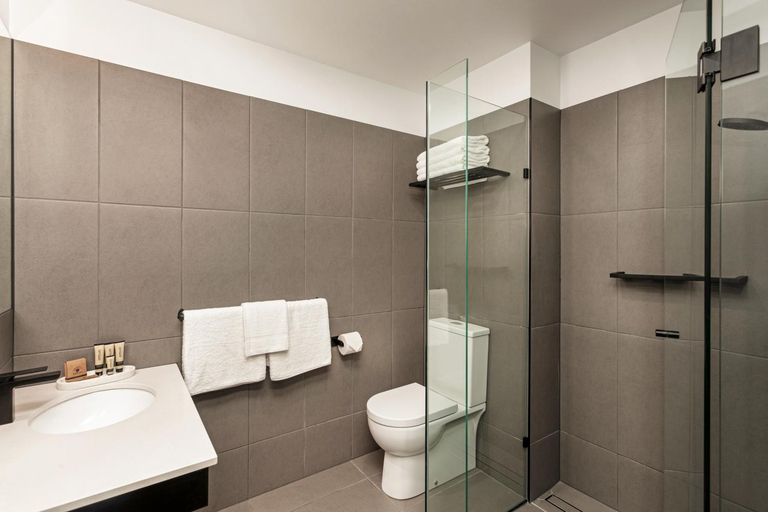 Bathroom 3, Mantra Traralgon, Latrobe - Traralgon