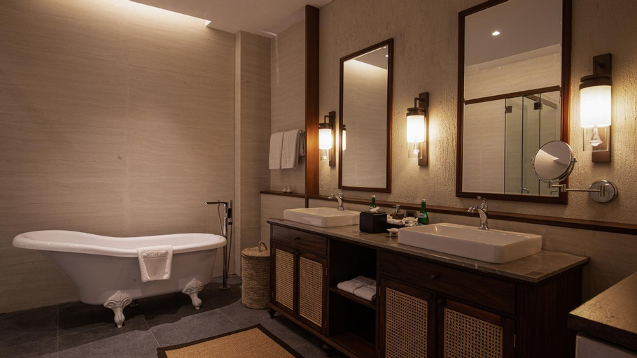 Bathroom 2