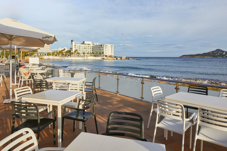 Food & Drinks 5, Playa Bella, Baleares