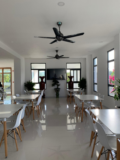 Others 3, Summering Hotel, Ninh Hòa