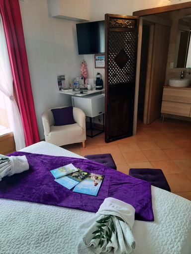 Bedroom 4, Villa Asunda B&B, chambre d'Hôtes, Var