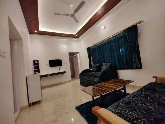 Others 4, Gufa Cottage, Dehradun