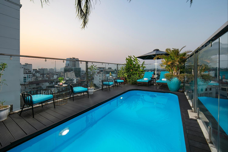 Swimming Pool 9
