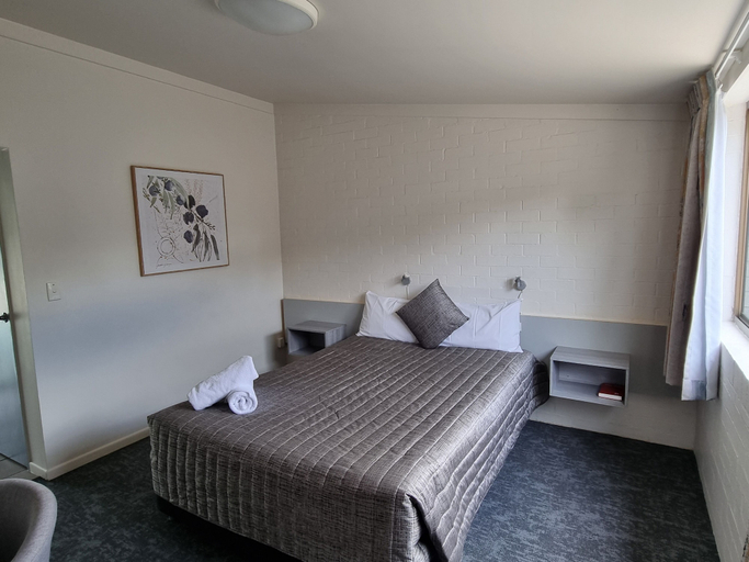 Bedroom 2, Y Motels Yarraman, Rosalie - Pt B