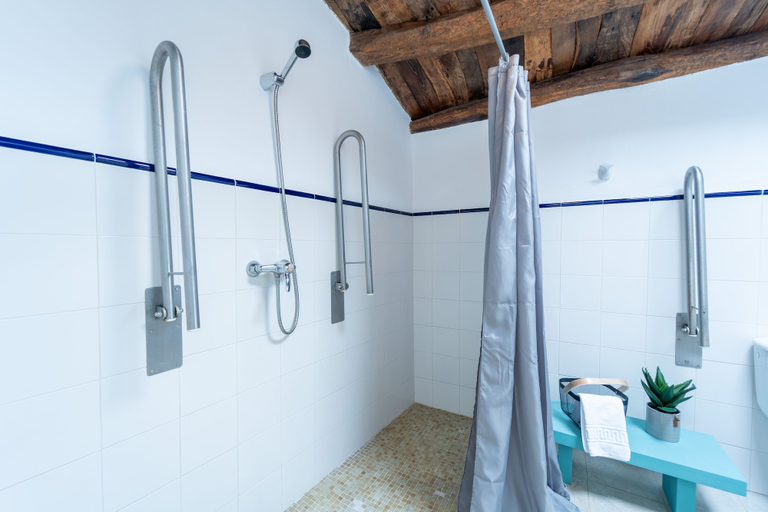Bathroom 3, Casa Rural Piñeiro, A Coruña