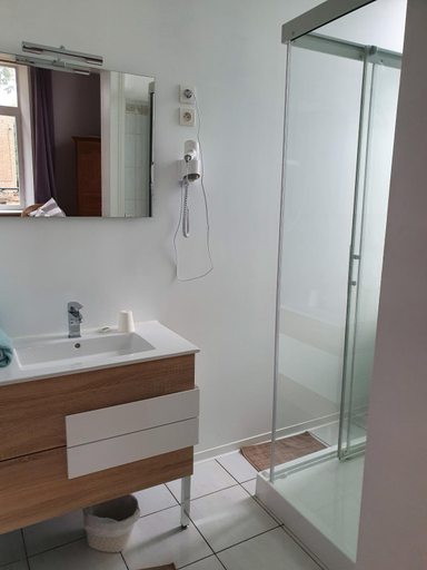 Bathroom, Chambres d'Hotes des Rouets, Nord
