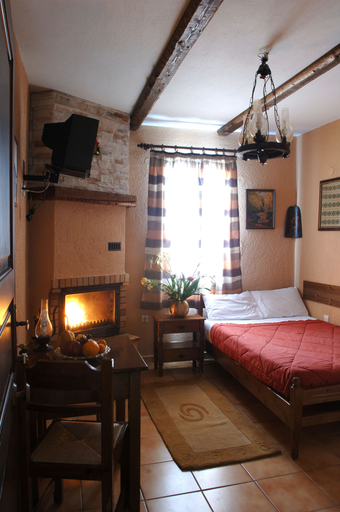 Bedroom 4, Rigas Hotel Arachova, Central Greece