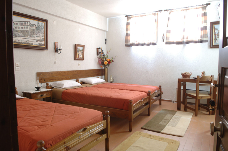 Bedroom 5, Rigas Hotel Arachova, Central Greece