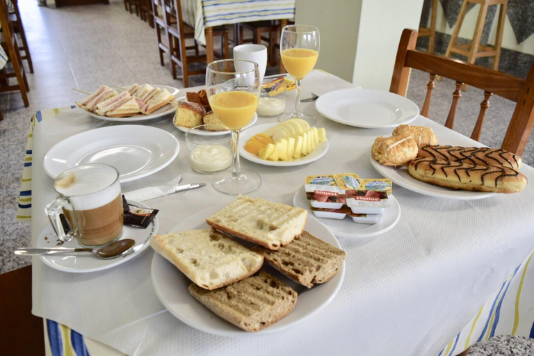 Food & Drinks, Pension San Anton, Pontevedra