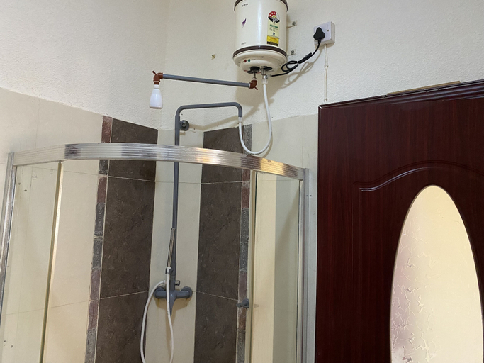 Bathroom 3, Lux Suites Shanzu Seabreeze Apartments, Kisauni