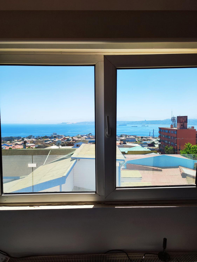 Others 5, Hostal lala portena vista al mar, bano privado y desayuno, Valparaíso