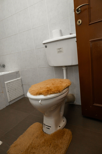 Bathroom 3, Freeman Methodist Guest House, Kumasi