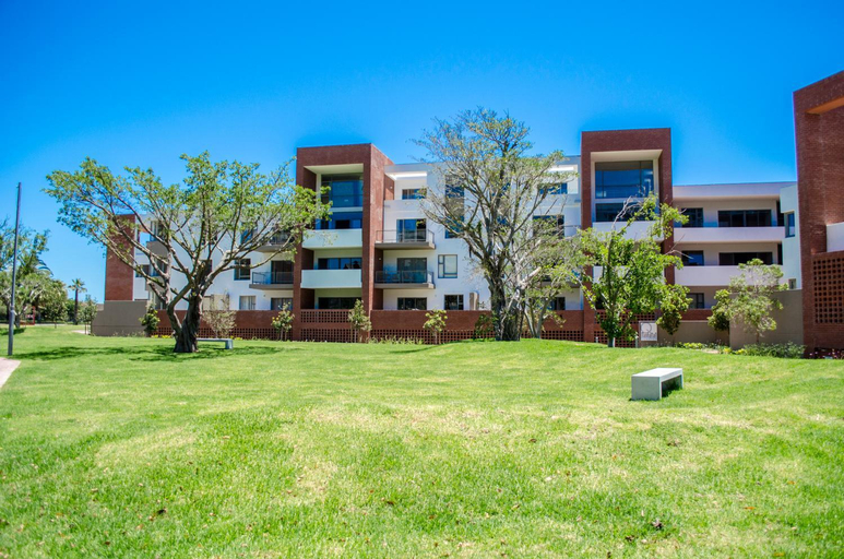 Exterior & Views 1, Manhattan Quarter Luxury Apartments, City of Cape Town