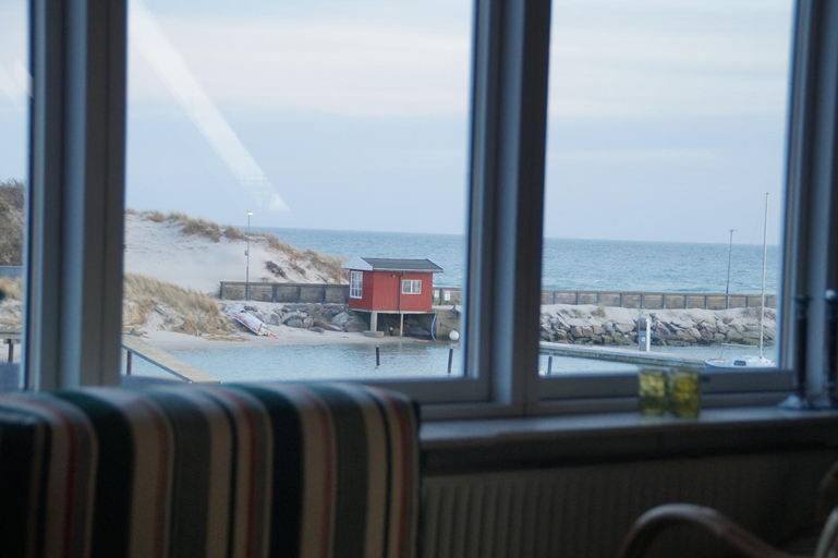 Others 4, Pakhuset Anholt, Norddjurs