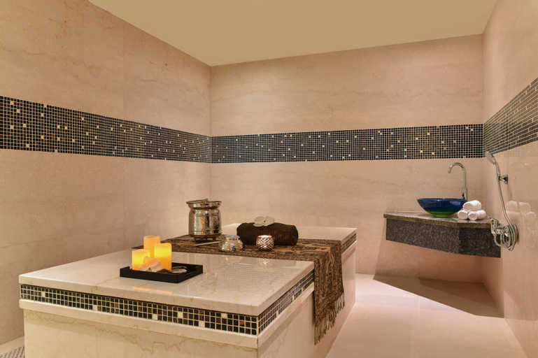 Bathroom 7