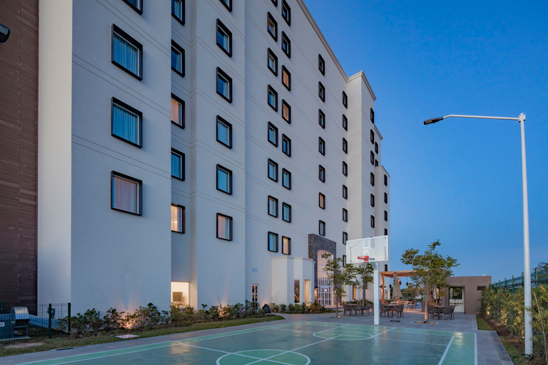 Exterior & Views 2, Staybridge Suites SILAO, Silao