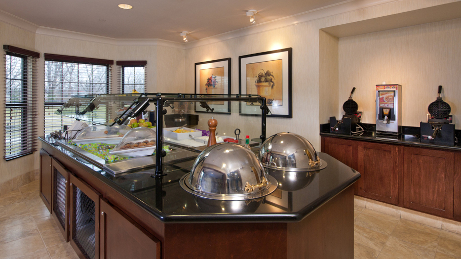 Food & Drinks 5, Staybridge Suites BUFFALO, Erie