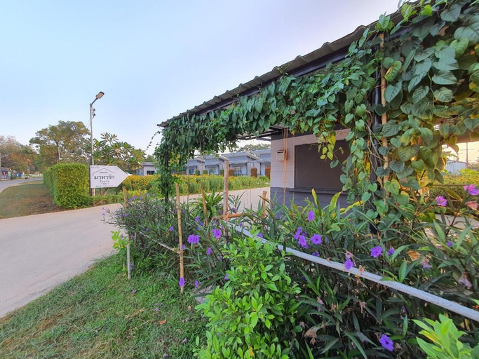 Food & Drinks, Maharak Resort, Si Chiang Mai