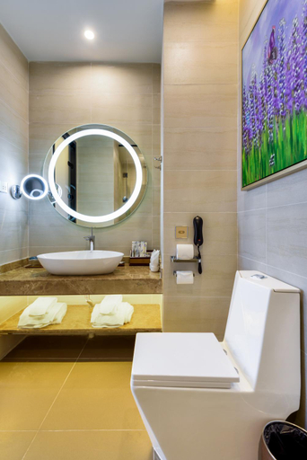 Bathroom, Lavande Hotel·Fangchenggang Administration Center, Fangchenggang