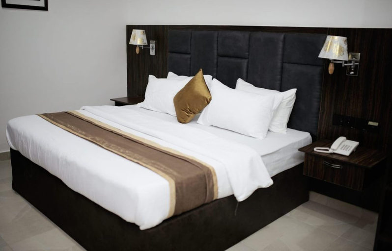 Bedroom 2, Vinpy Hotels, Uyo