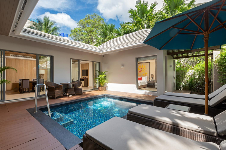 Swimming Pool 28