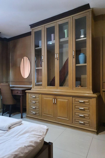 Bedroom 21