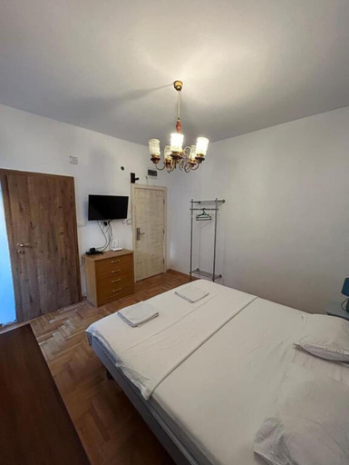 Bedroom 2, Club Neni Hotel Kotor