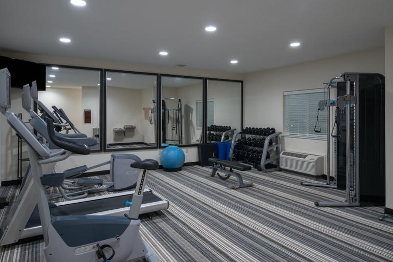 Others 2, Candlewood Suites AUBURN, Lee