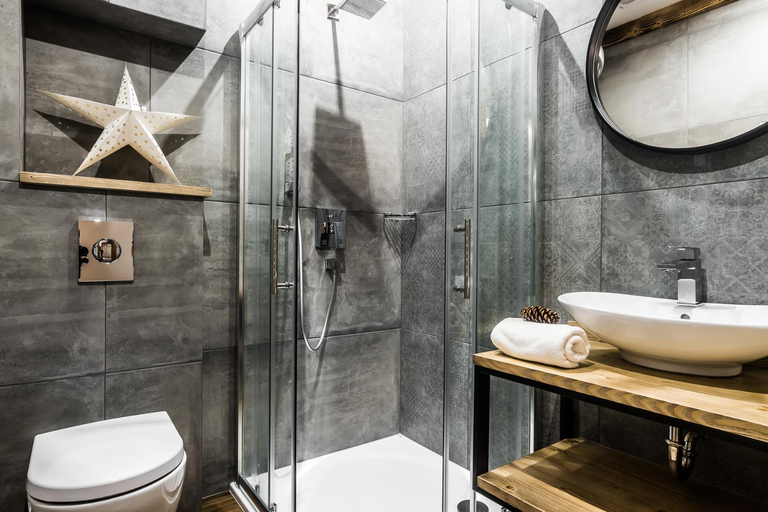 Bathroom 2, Willa Szymaszkowa, Tatra