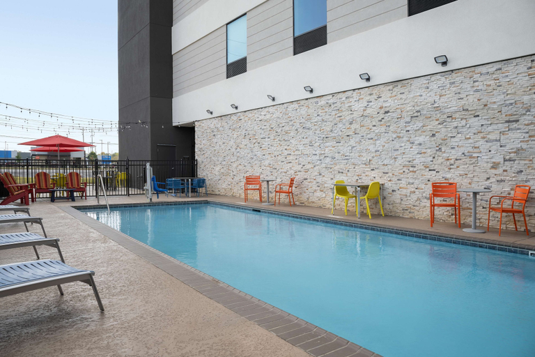 Sport & Beauty 5, Home2 Suites By Hilton Cullman, Cullman