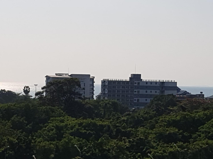 Others 5, Seven Seas Jomtien Dream, Pattaya