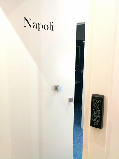 Others 5, Lombardi Luxury Home, Napoli