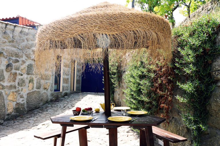 Food & Drinks 3, Out of Town, Castelo de Paiva