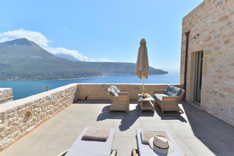 Food & Drinks 5, Akrolithi Boutique Hotel & Suites, Peloponnese