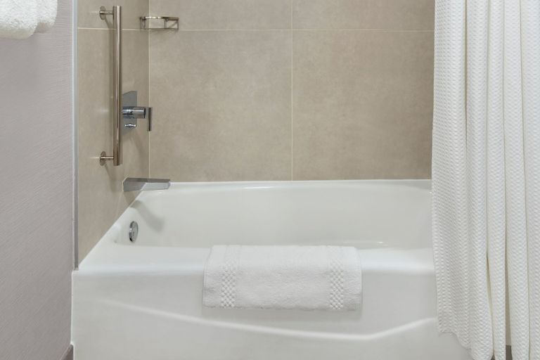 Bathroom 5, Courtyard by Marriott Tarrytown Westchester County, Westchester