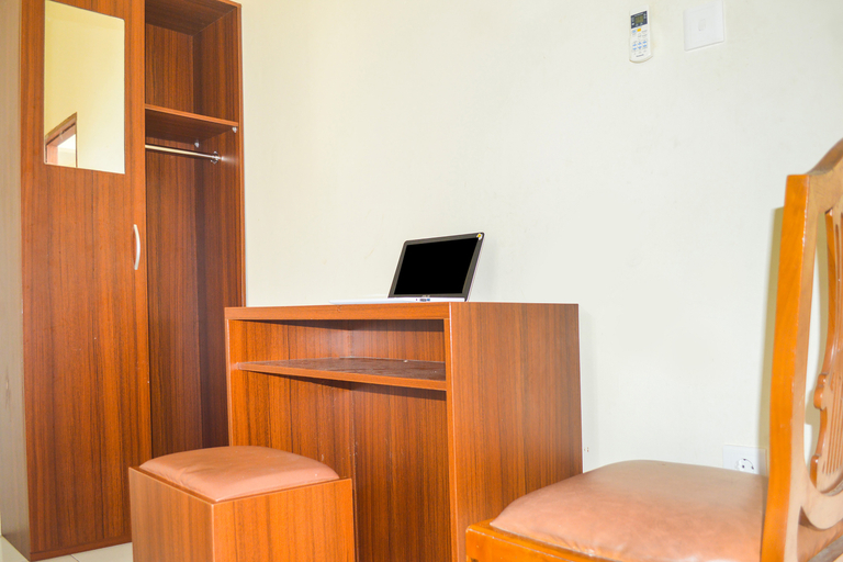 Others 5, OYO 91491 Zalfa Guest House Syariah, Balikpapan