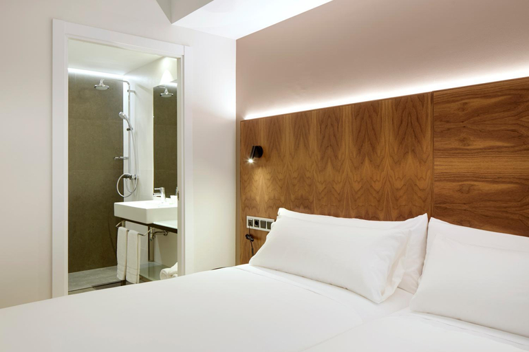 Bathroom 4, Hotel Arrizul Congress, Guipúzcoa