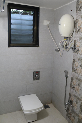 Bathroom 3, Natures Dreamland Holiday Homes, Nashik
