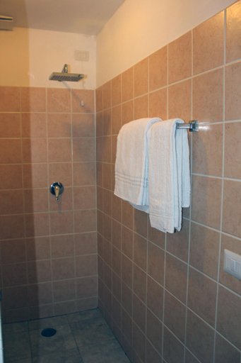 Bathroom 3, Hotel San Lorenzo, Florence