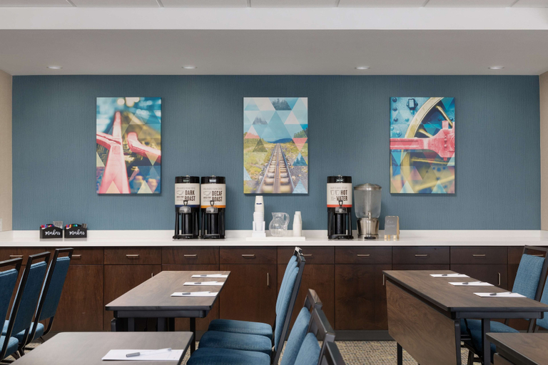 Food & Drinks 5, Hampton Inn Hornell, Steuben