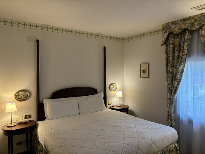 Bedroom 3, Hotel Villa Luppis, Pordenone