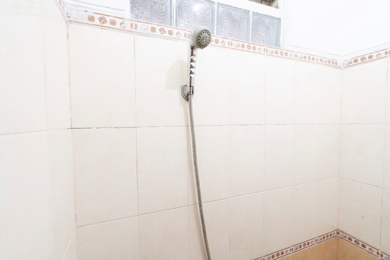 Bedroom 4, OYO Life 2884 Wisma Jatnika Syariah, Kuningan